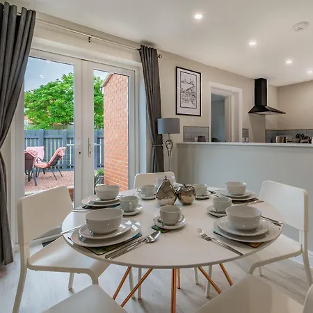 Silver 6pence Semesterbostad