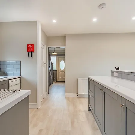 Silver 6pence Dom wakacyjny