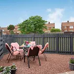 Silver 6pence Holiday home *